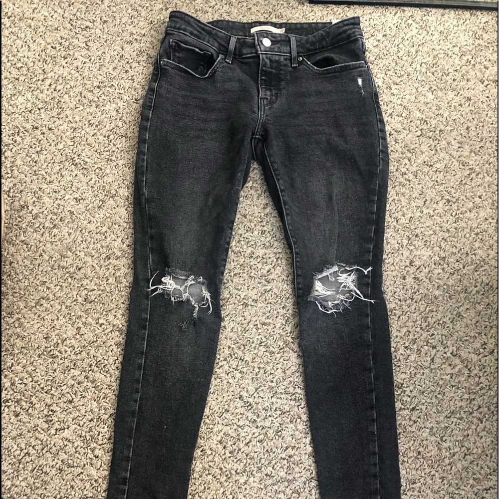 Levi’s 711 Skinny